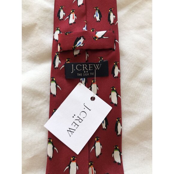 NWT J. Crew Penguin Print Tie Mens 100% Silk Red Party Holiday - Picture 2 of 6